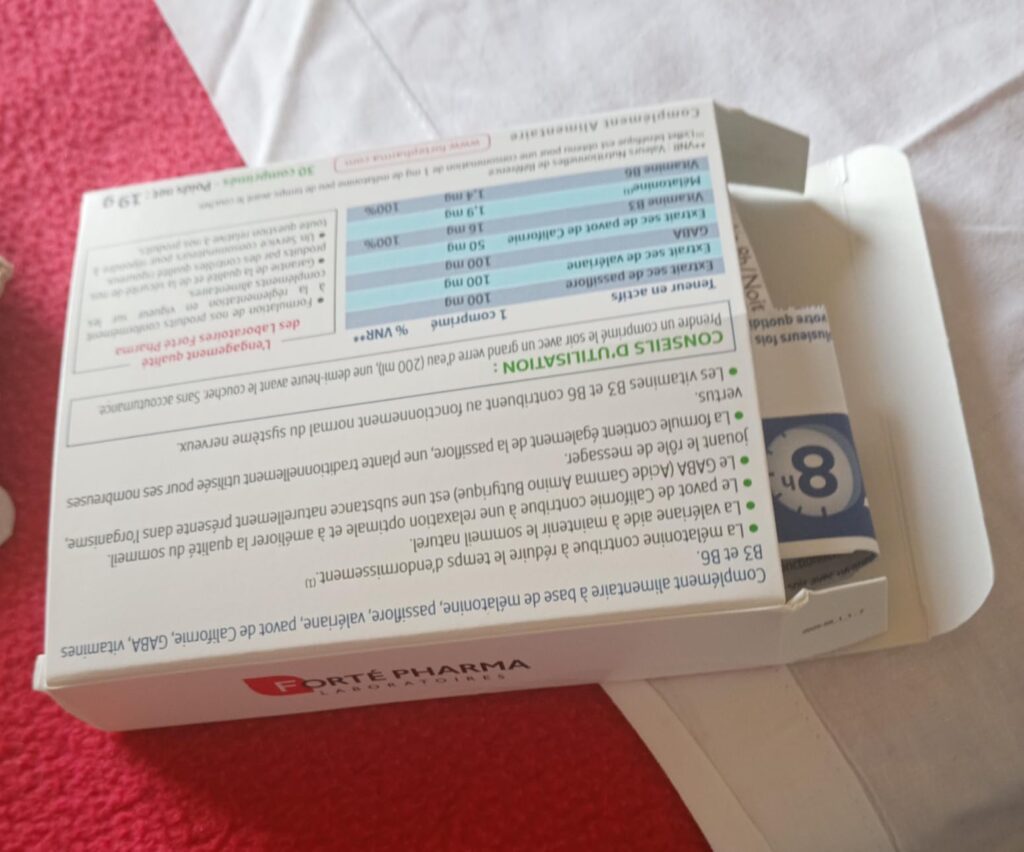 Informations nutritionnelles sur le côté de la boîte de Forténuit.