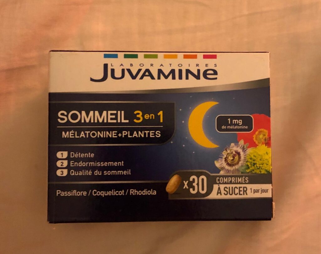 Boîte Juvaflorine Sommeil 3 en 1, face avant, posée
