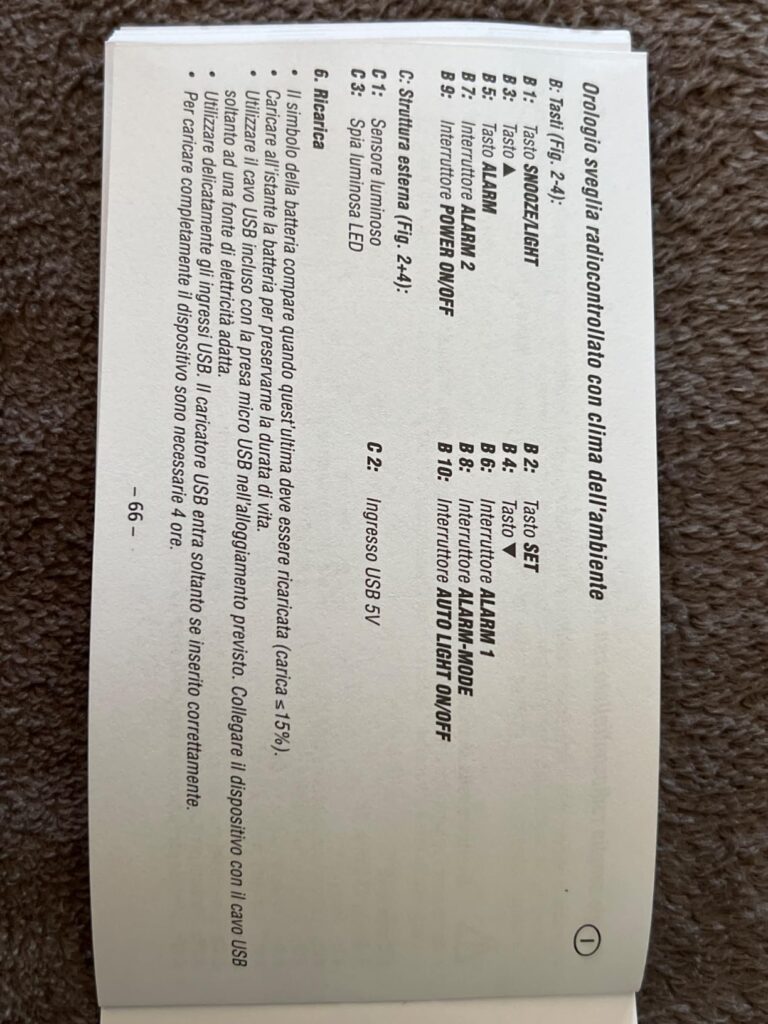 Gros plan sur un extrait de la notice d'utilisation, affichant des instructions en italien.