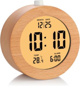 Plumeet Réveil numérique en bois pour chambre à coucher, réveil à piles de 10,2 cm avec fo
