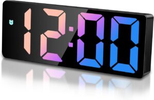 Réveil Numérique LED Horloge Numérique, Multicolore